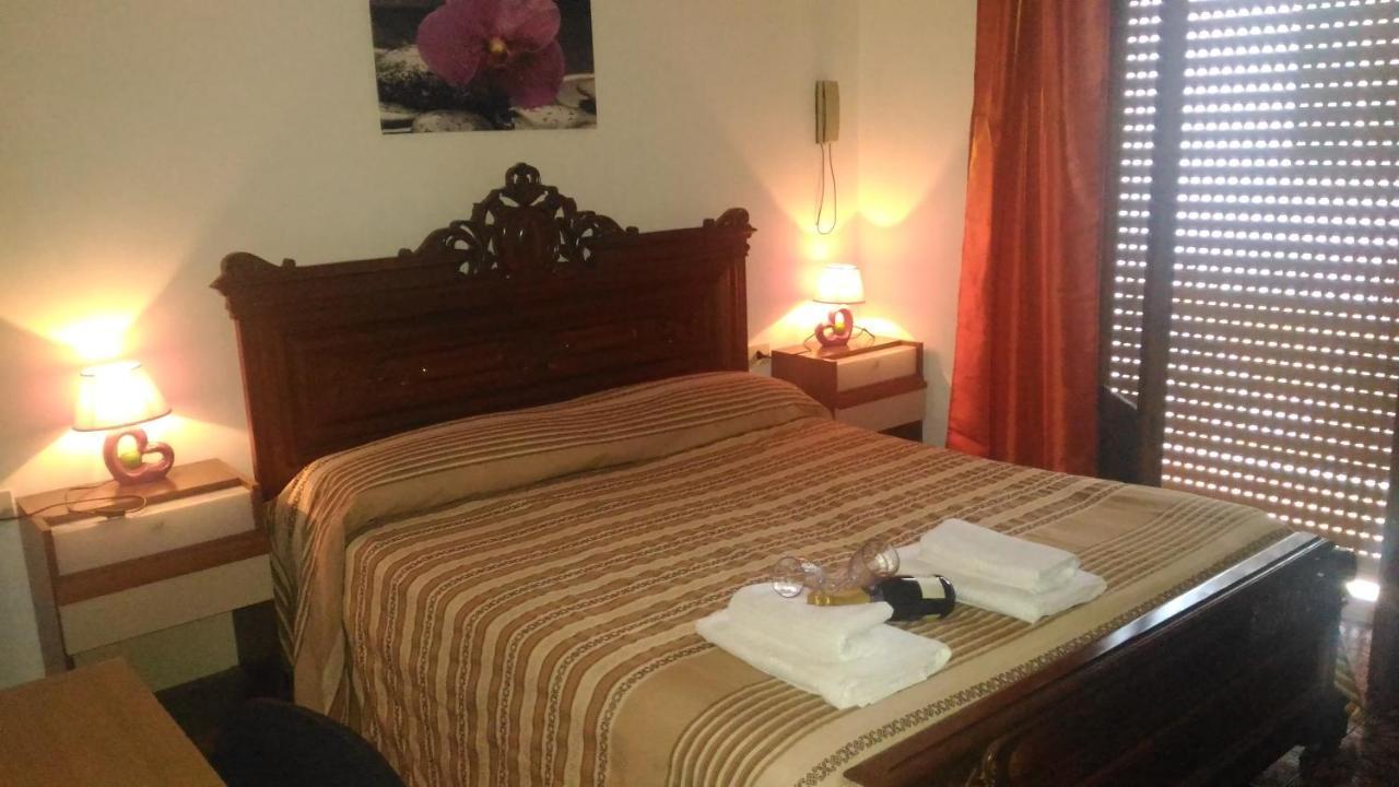 Hotel California Milazzo Exterior photo