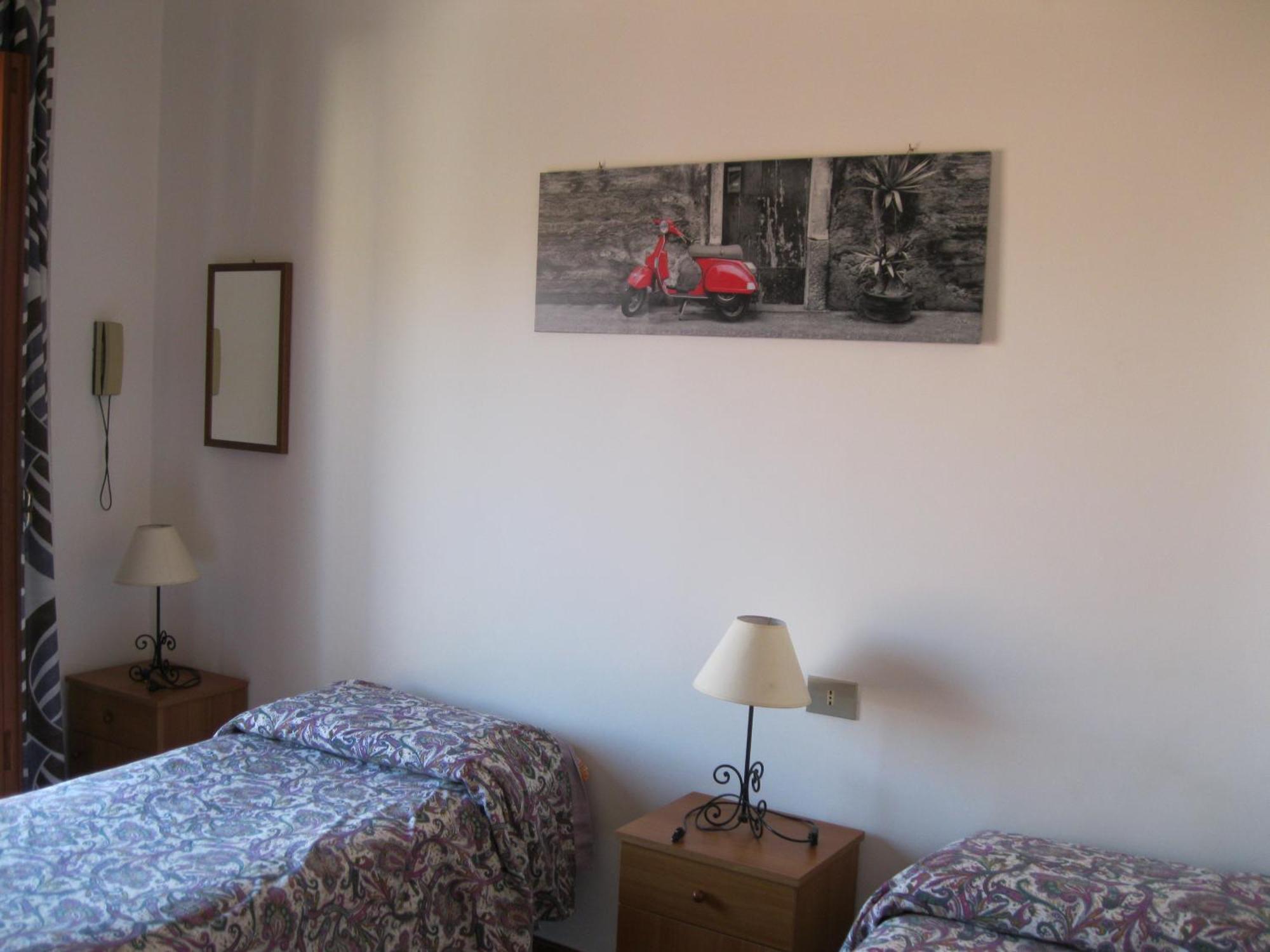 Hotel California Milazzo Room photo