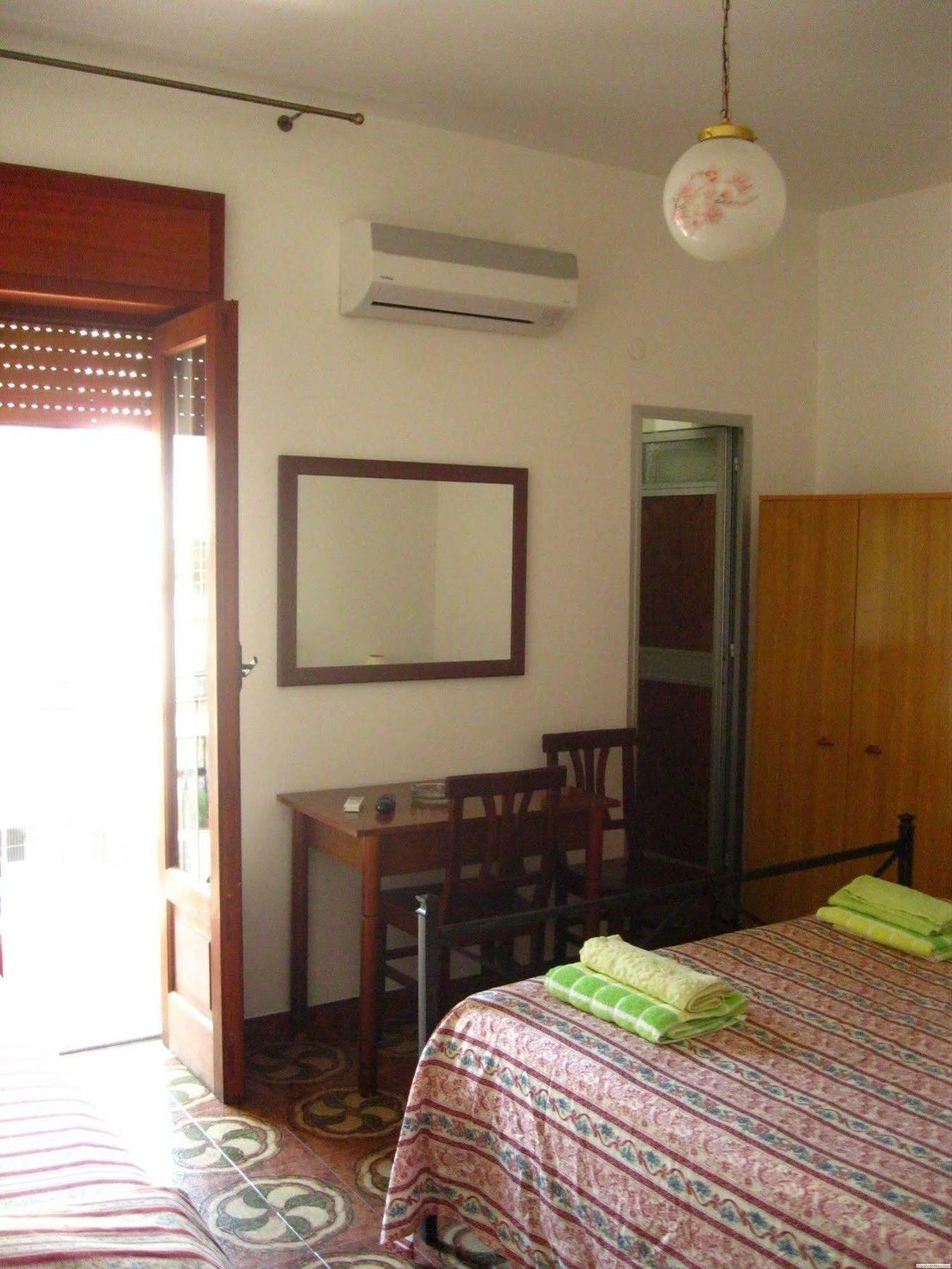 Hotel California Milazzo Exterior photo